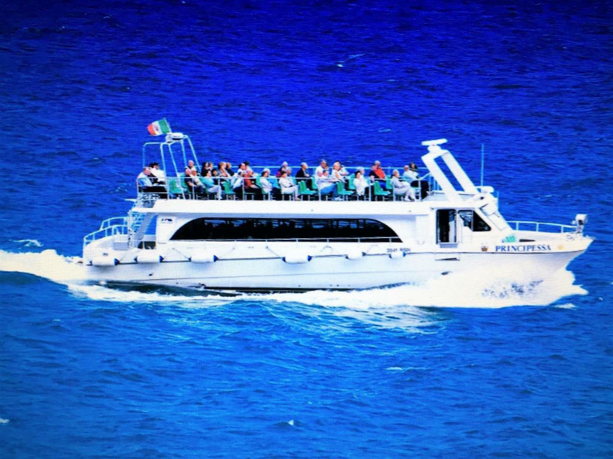 Bella Vacanza Limone Limone sul Garda Luaran gambar